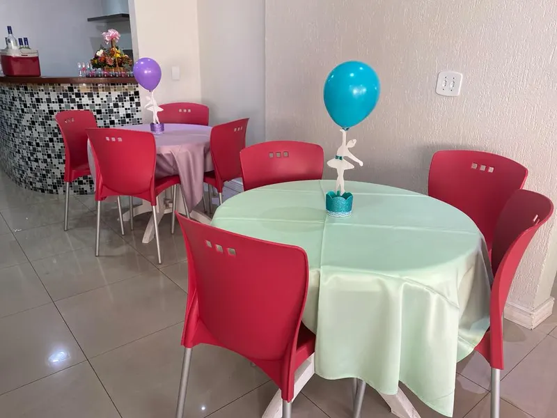 Festa com toalhas da Premier: Verde e vermelho
